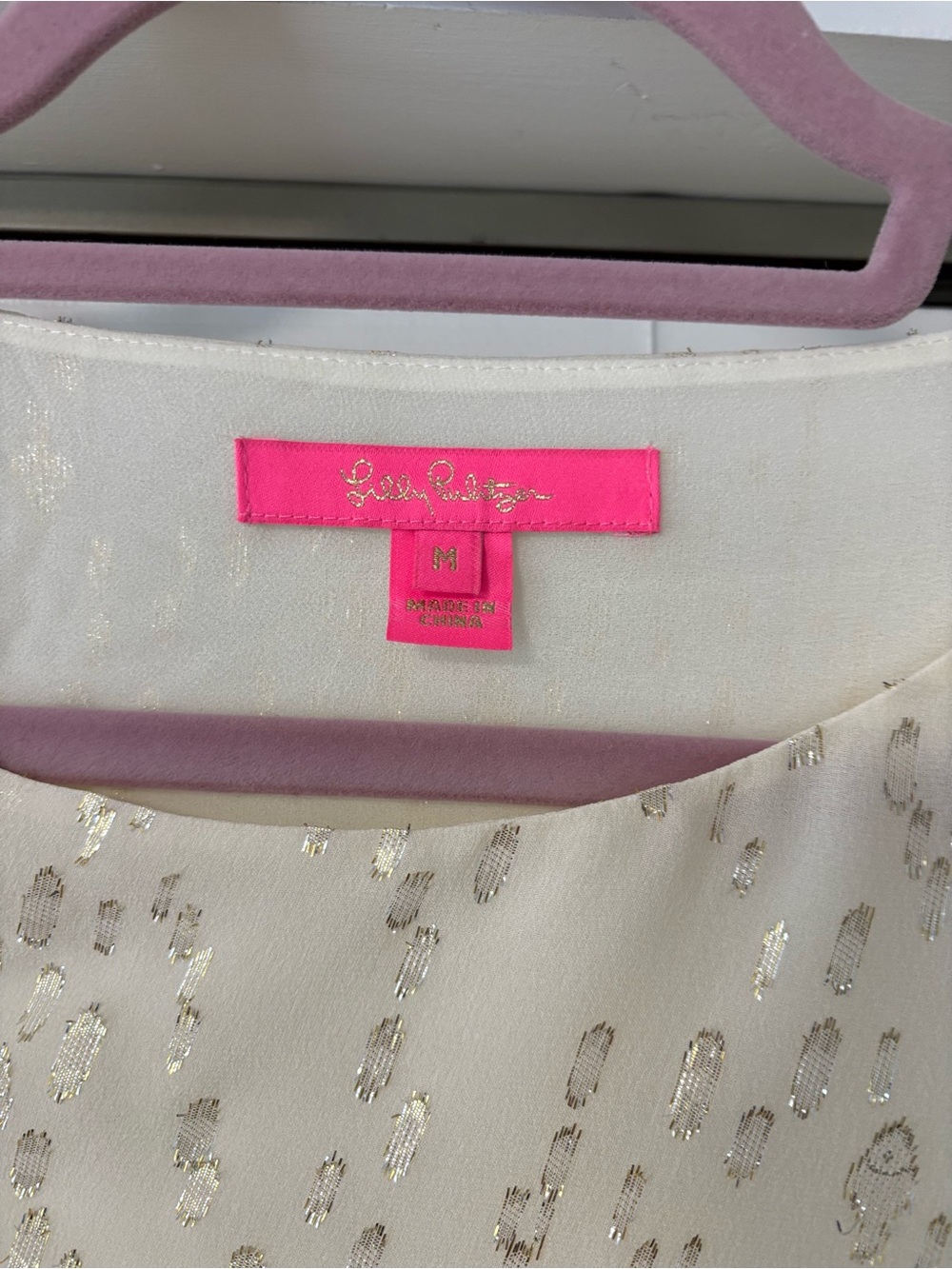 Lilly Pulitzer IDINA top Coconut Fish Clip size M - Picture 14 of 16